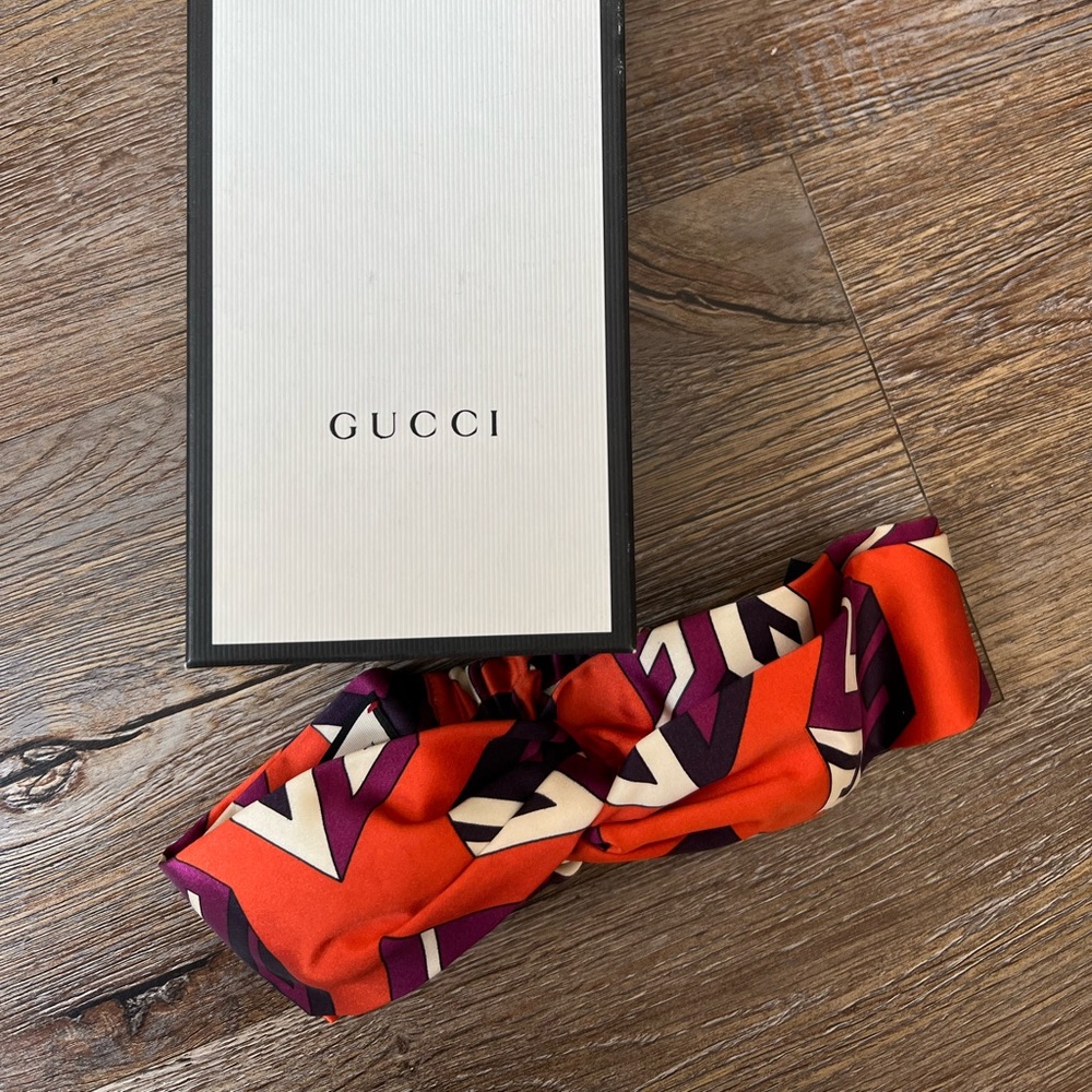 Gucci Silk Knot Headband
